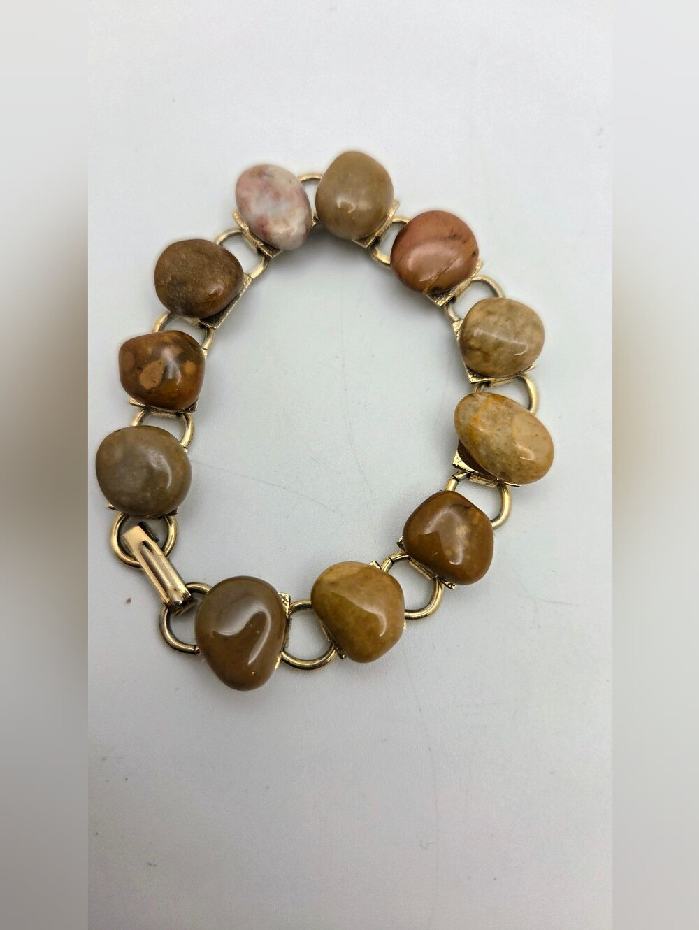 Vintage Scottish Bracelet Pebble Nuggets Agate Carnelian Link Gold tone 7.5"